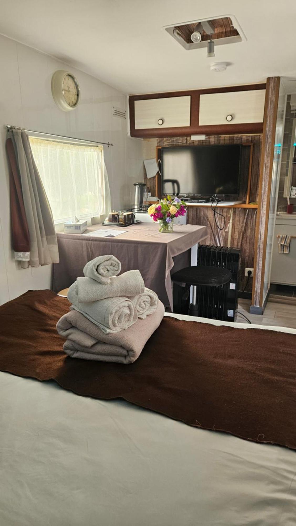 Esprit Etape Bed & Breakfast Saint-Barthelemy-de-Vals Ngoại thất bức ảnh